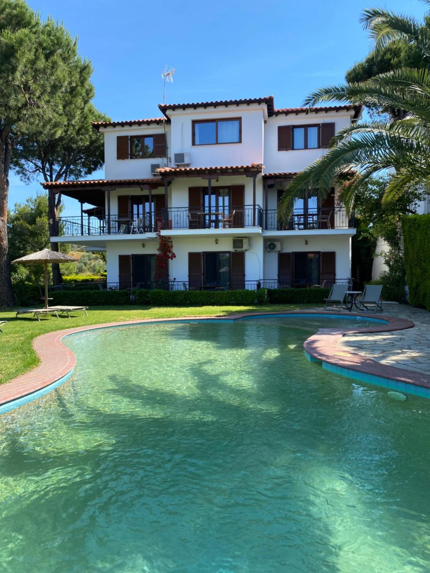 Villa Xanthippi Agia Paraskevi  Exterior photo
